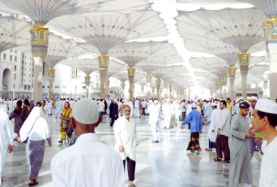 3 Star 14 Nights April Umrah Package